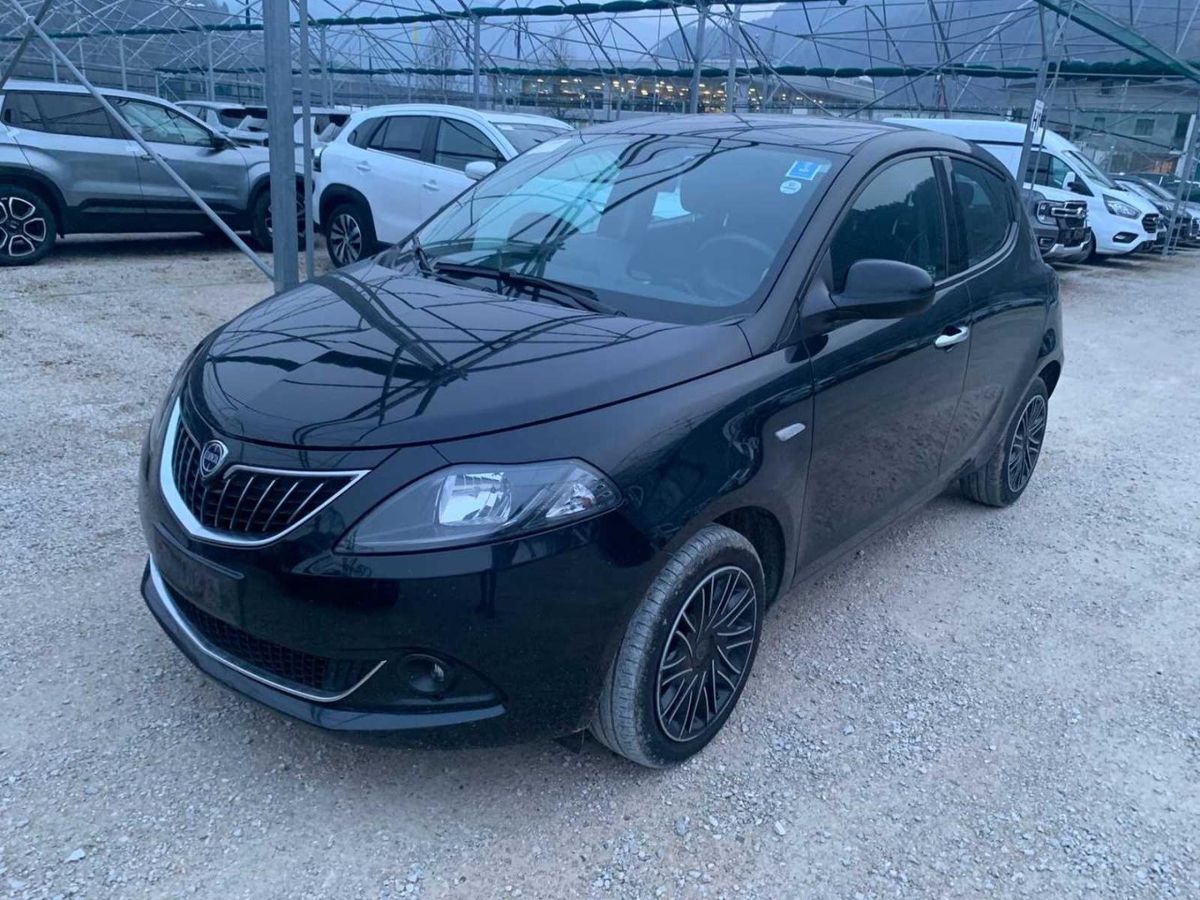 LANCIA Ypsilon 1.0 FireFly S&S Hybrid Gold - VARI COLORI! - Autostema
